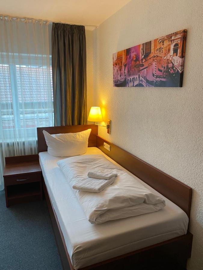 Hotel Sonne Karlsruhe Zewnętrze zdjęcie